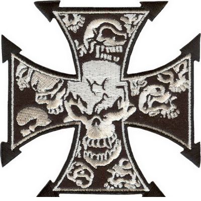 Нашивка Cross with skulls - Крест с черепами